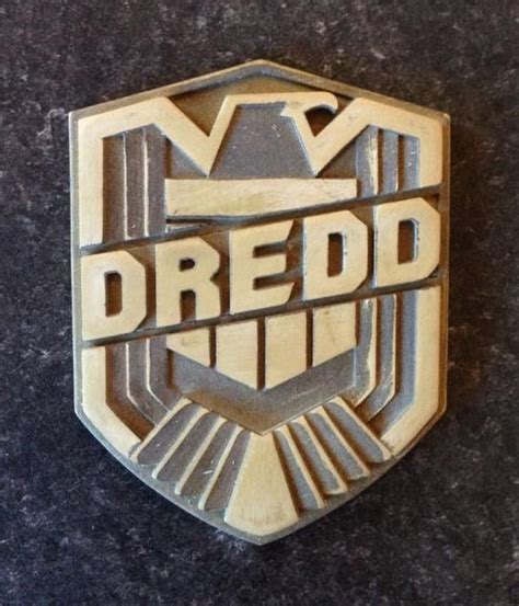 Dredd D Badge Judge Emblem Costume Cold Cast Resin Replica Prop Suit In Judge Dredd