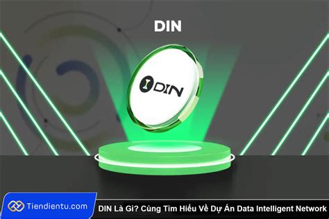 Din L G C Ng T M Hi U V D N Data Intelligent Network Ng I Quan