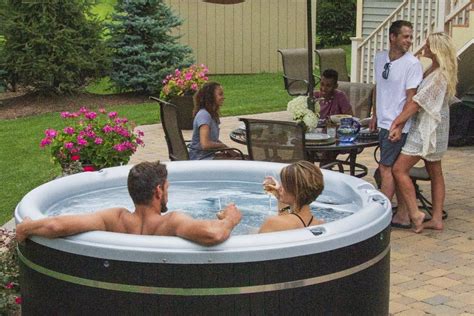 crown xl 6 person hot tub ultra modern pool and patio
