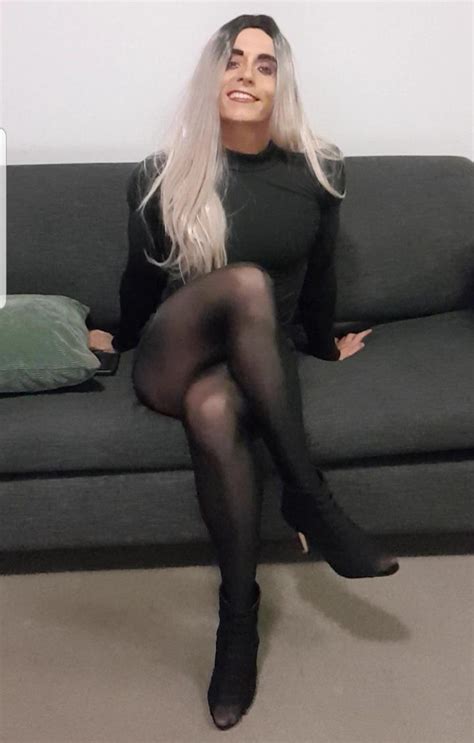 Do I Look Good In Pantyhose R Femboy