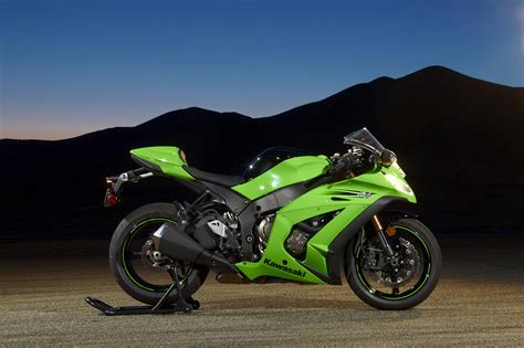 1 out of 3 insured riders choose progressive. 2011 Kawasaki ZX-10R Becomes Officially Official - Asphalt ...