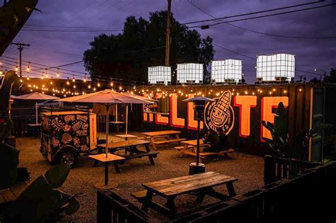 Order online and read reviews from castanedas mexican food at 1090 3rd avenue in chula vista 91911 from trusted chula vista restaurant reviewers. Hellote Chula Vista Mexican Corn Roasters Opening Elotes ...