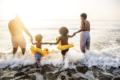 26 Actividades Infantiles Para Disfrutar Con Los Niños En La Playa