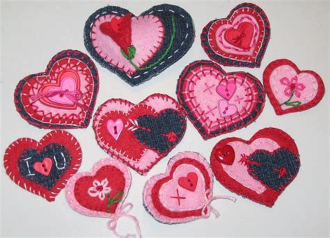 Valentine Heart Pins By Ana Araujo Valentine Craft Projects