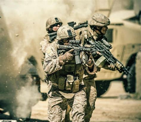 Marines Engaged In Combat Celebrate A Great Career In The Us Marine