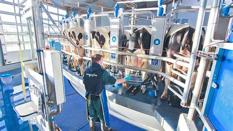 Dairymaster Launches A New Rotary Parlour Range Farmers Weekly