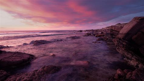 Download Wallpaper 3840x2160 Water Sea Stones Landscape Sunset