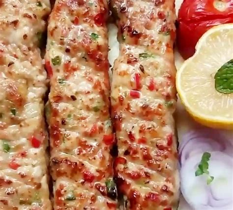 طرز تهیه کباب کوبیده مرغ به سه روش مختلف و خوشمزه کباب ترکی پانی