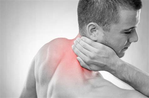 Durch einen von hinten auf die hws einwirkenden schlag oder durch einen starken abbremsmechanismus (wie bei einem auffahrunfall). Schleudertrauma - Symptome & Spätfolgen