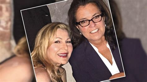 Secret Fling Inside Rosie O Donnell And Tatum O Neal S Romantic First Dates Holding Hands