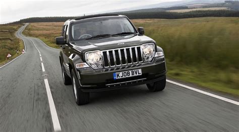 Jeep Cherokee 28 Crd Limited Uk 2008 Review Car Magazine