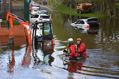 These Pictures Show Devastation After Flooding In Leabrook Road Wednesbury Birmingham Live