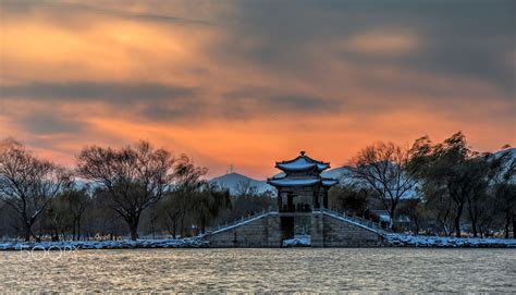 Sunset In Old Garden Sunset Time At Summer Palace In Beijing