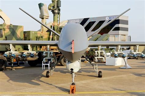Le Drone Militaire Ch 5 Prend Son Envol East Pendulum
