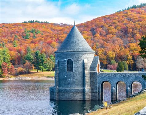 39 Most Beautiful Places In Connecticut Images Backpacker News