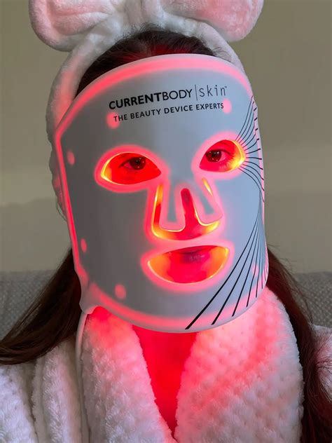 Currentbody Skin Led Light Therapy Mask Review Benefits And Results