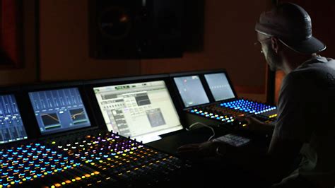 Modern Music Mixing with System 5 and Pro Tools