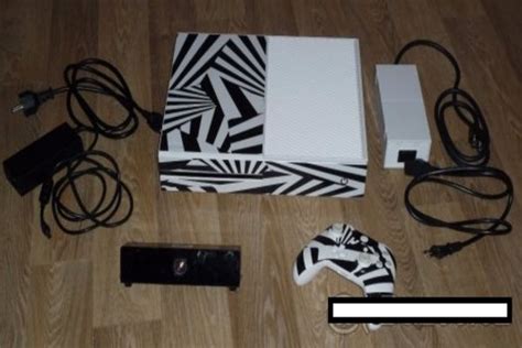 Photos Of An Xbox One ‘zebra Prototype The Tech Game