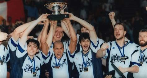 Orgoglioso di essere italiano#berrettini #luca #italbasket #calcio #italia #maneskin #orgoglio. Italbasket: cosa è successo dall'Europeo del 1999 a oggi?