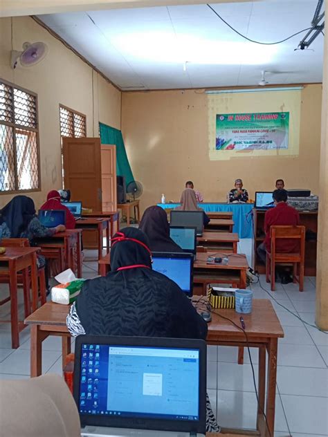This requires all elements of education to adapt and continue the rest of the herliandry, l. IN HOUSE TRAINING PENYUSUNAN PERANGKAT PEMBELAJARAN DAN ...