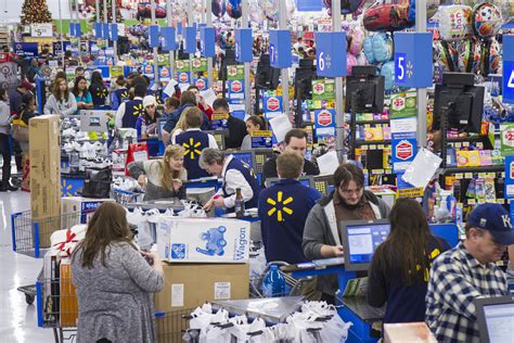 What The Fuck Is Up With People On Black Friday - Customers wrap up their holiday shopping during Walmart's Black Friday