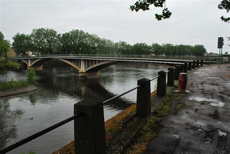 Un Autre Pont à Châtellerault Camille De Hogues Autre Objet Du