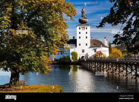 Gmunden Castle On Lake Austria Stock Photo Alamy