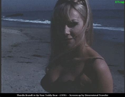 Thordis Brandt nude pics página