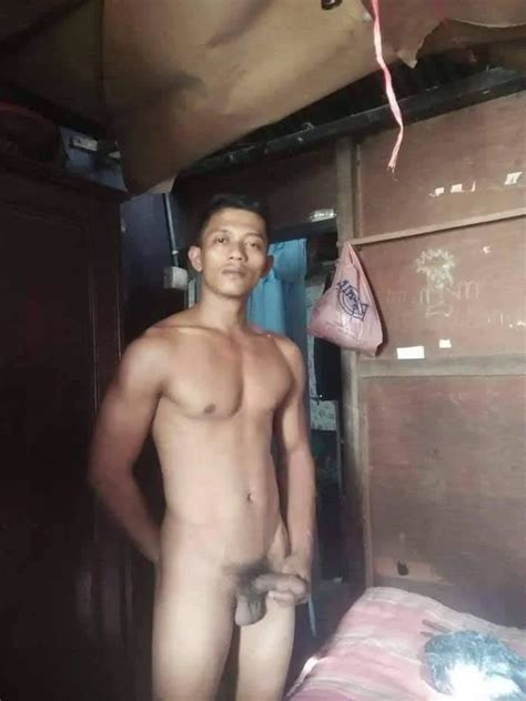 Indonesia Naked Male Dick
