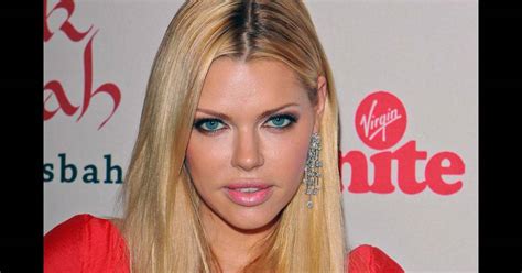 Sophie Monk Eu 5e Gala Annuel Rock The Casbah Organisé à Los Angeles