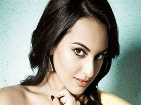Sonakshi Sinha Im Blessed With An Expressive Face Sonakshi Sinha