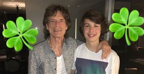 Mick Jagger Posa Com O Filho Lucas Em Clique De Luciana Gimenez