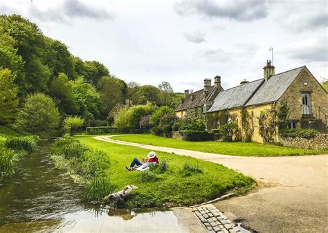 Bourton on the water is arguably the most popular village in the cotswolds, and it's easy to see why. Guided Leisure Cycling Holiday - Bourton-on-the-Water ...