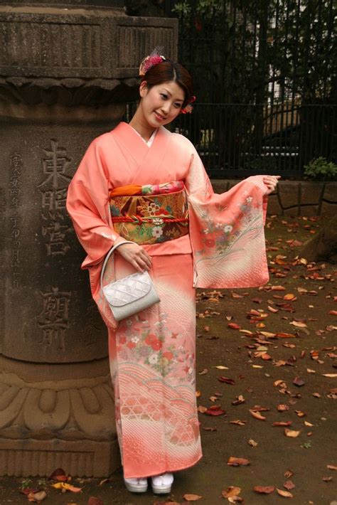 Kimono Model Japanese Traditional Dress Traditional Kimono Japanese