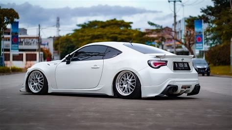 Toyota 86 Lowered Shock Absorber White Posture Airbftsuspension