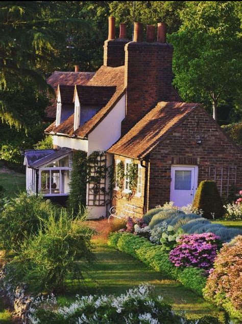 Country Cottage Garden Dream Cottage Country House Decor Cozy