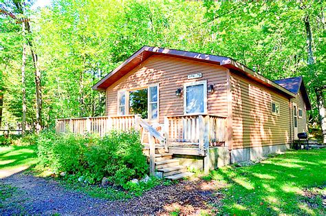 Cozy Cabin Rental On Au Train Lake In Upper Peninsula Michigan