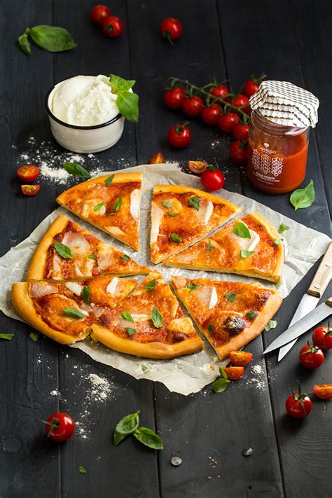 Pizza Margherita Maison La Sauce Tomate Ed Lices