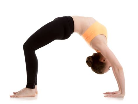 List of asanas or yoga poses is given here. ವಾತ ಪಿತ್ತ ಕಫಗಳಿಗಾಗಿ ಸೂಕ್ತ ಯೋಗಾಸನಗಳು | The right yoga asana ...