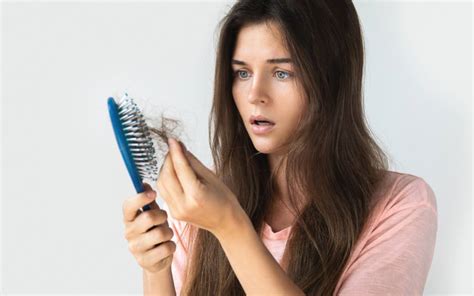 Natural Remedies To Stop Hair Fall 6 Tips From Dermatologists Mfine