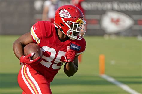 Clyde Edwards Helaire Ready For Nfl Debut As Chiefs Open Season Nfl