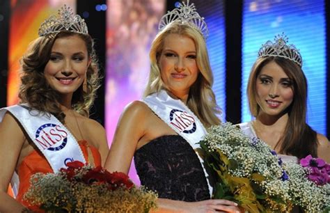 Ivian Sarcos Pageant Finals Miss Czech Republic 2011