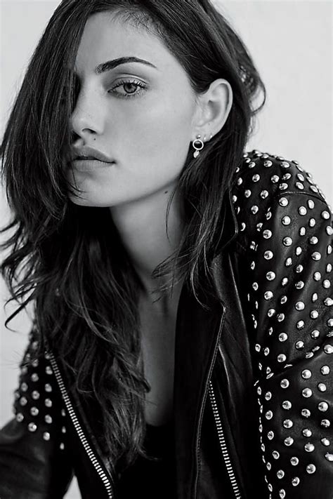 Collective Look Rock Phoebe Tonkin Photoshoot Greg Kadel Cool