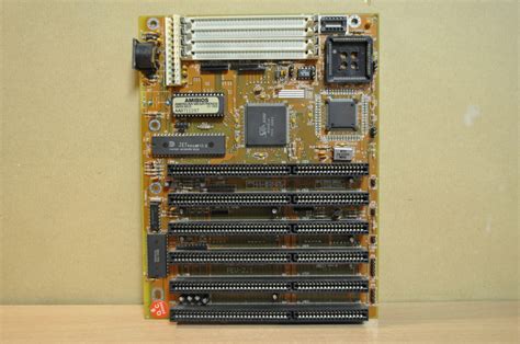 386 Motherboard 4 X 72 Pin Simms 6 X Isa Slots Am386 Sx 40 Processor