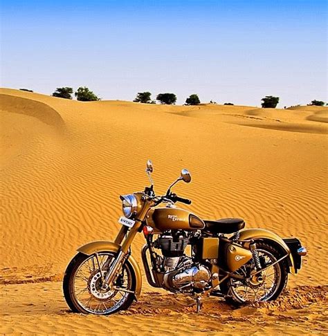 Check more royal enfield classic chrome motorcycle's updated price, specifications, shades, interior images, specs, key features and user reviews. Royal Enfield Classic 500 upgraded + Classic Chrome ...