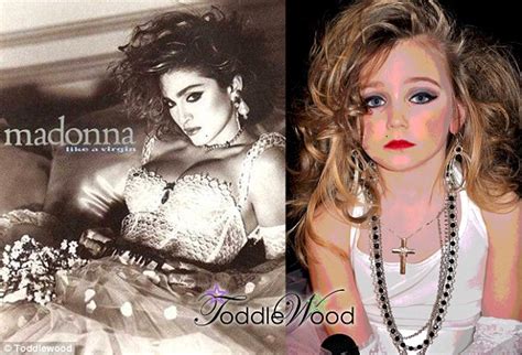 We did not find results for: Photographer recreates Hollywood moments replacing ...