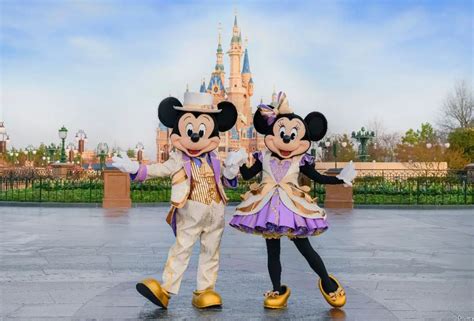 Disney Unveils Dazzling New Character Costumes As Countdown Continues