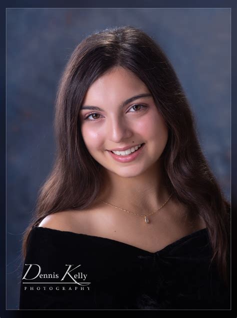 What To Wear For Your Senior Portrait Dennis Kelly Photography