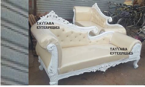 Tayyaba Enterprises Royal Wooden Chaise Lounger Couch Settee For Home