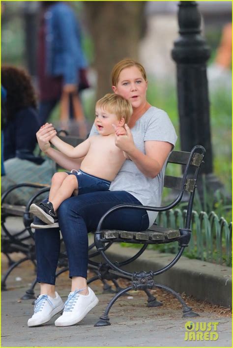 Photo Amy Schumer On Set With Son Gene 14 Photo 4549989 Just Jared